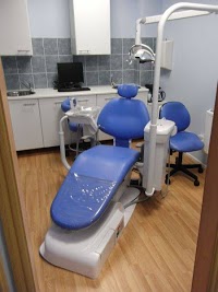 St Clements Dental Care 140944 Image 1