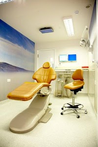 Dovetail Bespoke Dental Solutions 155980 Image 2
