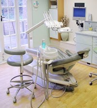 Grand Smile Designs Dental Practice 140920 Image 4