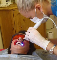 Teeth Whitening Kent 143682 Image 0