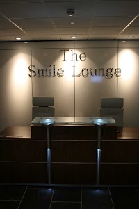 The Smile Lounge 137465 Image 1